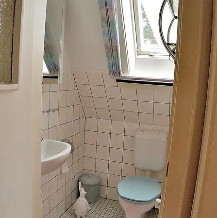 펜션 Ferienhaus Rotraut 부숨